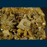RG0494 Wulfenite from Mezica Mine, Mezica (Mies), Slovenia
