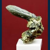 GR47 Quartz ( var. Prase ) with Hematite from Serifos Island, Cyclade Islands, Kyklades Prefecture, Aegean Islands Department, Greece
