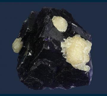 F487 Fluorite with Calcite from Taxco de Alarcon, Mun. de Taxco, Guerrero, Mexico