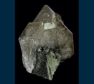 Q327 Quartz (smoky) with Pyrite from Dodo Mine, Saranpaul, Tyumenskaya Oblast', Prepolar Ural, Western-Siberian Region, Russia