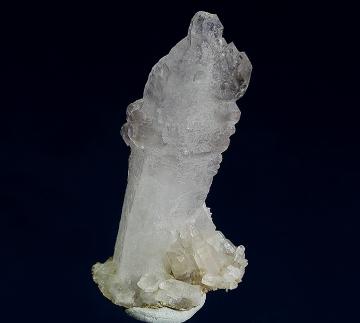 Q144 Quartz ( var. Amethyst ) from Liliana Mine, Mun. de Chihuahua, Chihuahua, Mexico