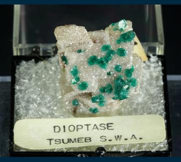 T-105 Dioptase and Smithsonite on Calcite from Tsumeb, Otjikoto Region (Oshikoto), Namibia