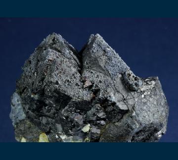 UTH4 Magnetite with Quartz (var. Chalcedony) from Iron Springs District (Three Peaks), Iron Co., Utah, USA