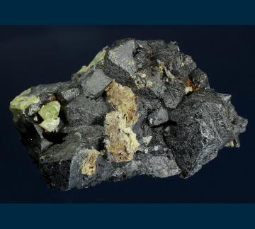 UTH8 Magnetite with Fluorapatite from Iron Springs District (Three Peaks), Iron Co., Utah, USA