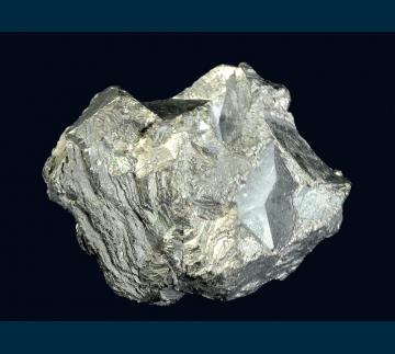 DM17-03 Native Bismuth  from Wolfram Camp, Dimbulah, Mareeba Shire, Queensland, Australia