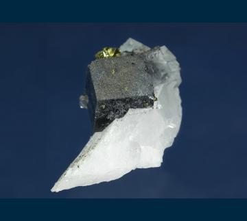 MMH-07 Fluorite (Jamesonite inclusions) with Chalcopyrite on Quartz from Yaogangxian Mine, Yizhang Co., Chenzhou Prefecture, Hunan, China