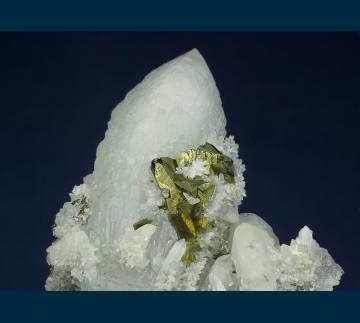 MMH-25 Quartz (scepter) with Chalcopyrite and Pyrite from Madan ore field, Rhodope Mts, Smolyan Oblast, Bulgaria