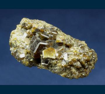 RG0942 Andradite garnet from Kara #1 Pit, Kara Mine, Hampshire District, Tasmania, Australia