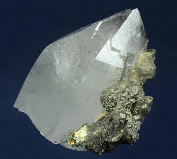 Q348 Quartz with Siderite and Pyrite from Panasqueira Mines, Castelo Branco District, Panasqueira, Covilha, Portugal