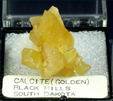 TN227 Calcite from Elk Creek, Meade Co., South Dakota, USA