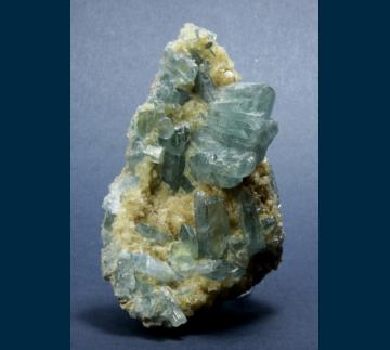 PE1420 Barite on Calcite from Stoneham, Weld Co., Colorado, USA