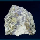 Gearksutite with Creedite