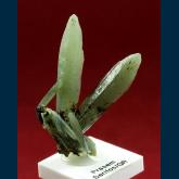 Quartz ( var. Prase )