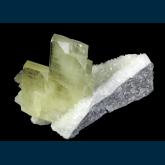 Barite on Quartz