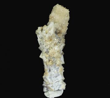 DC15-11 Fluorite and Calcite from Weishan Co., Dali Prefecture, Yunnan Province, China DC15-11 Fluorite and Calcite from Weishan Co., Dali Prefecture, Yunnan Province, China