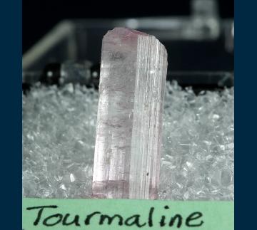 TN317 Elbaite tourmaline from Minas Gerais, Brazil TN317 Elbaite tourmaline from Minas Gerais, Brazil