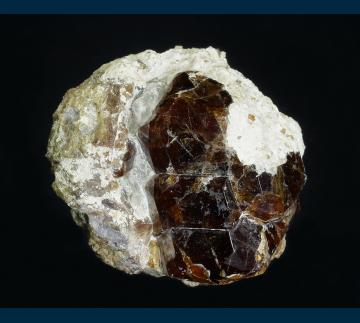 CMS052 Grossular garnet from Coyote Front Range, near Bishop, Inyo County, California, USA CMS052 Grossular garnet from Coyote Front Range, near Bishop, Inyo County, California, USA
