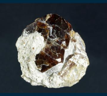 CMS052 Grossular garnet from Coyote Front Range, near Bishop, Inyo County, California, USA CMS052 Grossular garnet from Coyote Front Range, near Bishop, Inyo County, California, USA