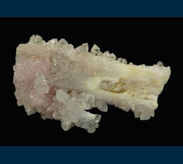 Q135 Quartz (var. Rose Quartz) on cast from Coronel Murta, Minas Gerais, Brazil Q135 Quartz (var. Rose Quartz) on cast from Coronel Murta, Minas Gerais, Brazil