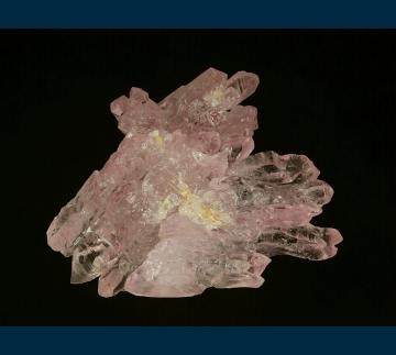 Q226 Quartz (var. Rose Quartz) from Pitorra Claim, Laranjeiras, Galileia, Doce Valley, Minas Gerais, Brazil Q226 Quartz (var. Rose Quartz) from Pitorra Claim, Laranjeiras, Galileia, Doce Valley, Minas Gerais, Brazil