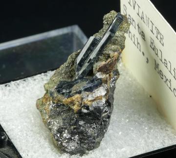 T-090 Vivianite with Siderite and Pyrite from Santa Eulalia District, Mun. de Aquiles Serdán, Chihuahua, Mexico T-090 Vivianite with Siderite and Pyrite from Santa Eulalia District, Mun. de Aquiles Serdán, Chihuahua, Mexico
