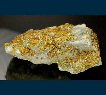 RG0805 Wulfenite from Mezica Mine, Mezica (Mies), Slovenia RG0805 Wulfenite from Mezica Mine, Mezica (Mies), Slovenia
