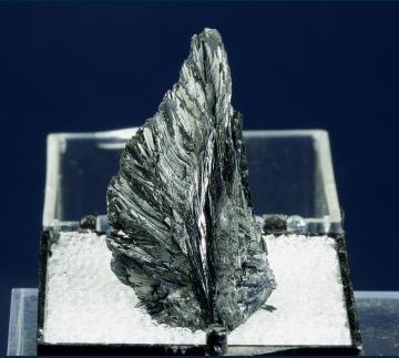 T-314 Vivianite from Vivianite locality, Richmond, Virginia, USA T-314 Vivianite from Vivianite locality, Richmond, Virginia, USA