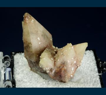 T-331 Laumontite on Calcite from Douglas Co., Oregon, USA T-331 Laumontite on Calcite from Douglas Co., Oregon, USA