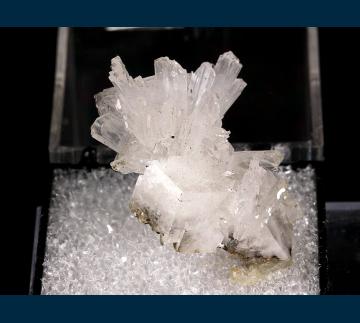 T-018 Hemimorphite with Calcite from Ojuela Mine, Mapimi District, Bufa de Mapimi, Mun. de Mapimi, Durango, Mexico T-018 Hemimorphite with Calcite from Ojuela Mine, Mapimi District, Bufa de Mapimi, Mun. de Mapimi, Durango, Mexico