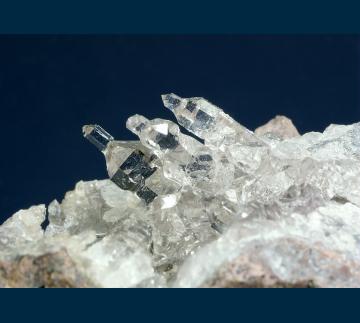 Q085 Quartz (Amethyst) reverse scepters from Hell's Gate Canyon, Santa Cruz County, Arizona, USA Q085 Quartz (Amethyst) reverse scepters from Hell's Gate Canyon, Santa Cruz County, Arizona, USA