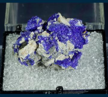 T-195 Linarite from Blanchard Mine, Hansonburg District, Bingham, Socorro County, New Mexico, USA T-195 Linarite from Blanchard Mine, Hansonburg District, Bingham, Socorro County, New Mexico, USA