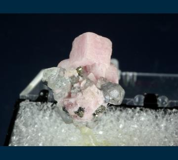 T-153 Rhodochrosite with Flourite from Sunnyside Mine (American Tunnel), Eureka District, San Juan Co., Colorado, USA T-153 Rhodochrosite with Flourite from Sunnyside Mine (American Tunnel), Eureka District, San Juan Co., Colorado, USA