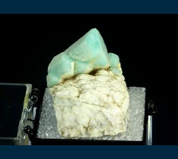 T-155 Microcline (var. Amazonite) from Pikes Peak Area, Teller Co., Colorado, USA T-155 Microcline (var. Amazonite) from Pikes Peak Area, Teller Co., Colorado, USA