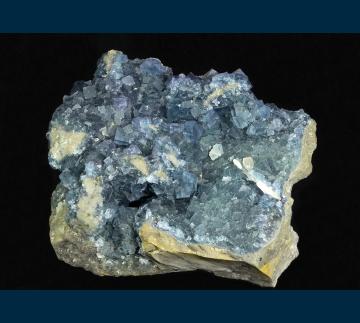 F129B Fluorite with Barite from Royal Flush Mine, Garden Spring Canyon, Bingham, Hansonburg District, Socorro Co., New Mexico, USA F129B Fluorite with Barite from Royal Flush Mine, Garden Spring Canyon, Bingham, Hansonburg District, Socorro Co., New Mexico, USA