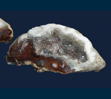 BGEO1 Quartz (var. Geode) from Tres Pinheiros, Rio Grande do Sol, Brazil BGEO1 Quartz (var. Geode) from Tres Pinheiros, Rio Grande do Sol, Brazil