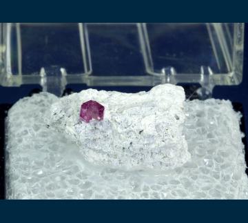 JRT9 Red Beryl from Thomas Range, Juab County, Utah, USA