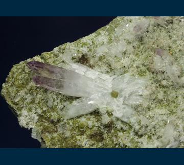MMH-23 Quartz (Amethyst) with Epidote from Piedra Parada (Las Vigas), Mun. de Tatatila, Veracruz, Mexico MMH-23 Quartz (Amethyst) with Epidote from Piedra Parada (Las Vigas), Mun. de Tatatila, Veracruz, Mexico