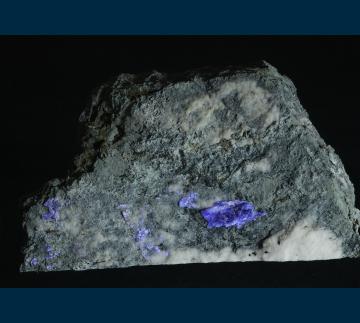 SBC-09 Benitoite from Dallas Gem Mine area, New Idria District, Diablo Range, San Benito Co., California, USA SBC-09 Benitoite from Dallas Gem Mine area, New Idria District, Diablo Range, San Benito Co., California, USA