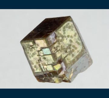 JA4-04 Andradite rainbow garnet from Kohse mine, Tenkawa village, Yoshino-gun, Nara Prefecture, Kinki Region, Honshu Island, Japan