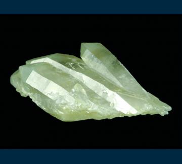 RG0837 Quartz with Chlorite inclusions from Ash Canyon, Huachuca Mts., near Sierra Vista, Cochise County, Arizona, USA RG0837 Quartz with Chlorite inclusions from Ash Canyon, Huachuca Mts., near Sierra Vista, Cochise County, Arizona, USA