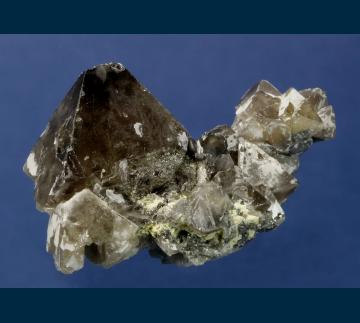 RG0347 Scheelite with Quartz and Muscovite(?) from Tae Hwa (Tong Wha) Mine, Neungam-Ri, N Ch'ungch'ong Prov., South Korea RG0347 Scheelite with Quartz and Muscovite(?) from Tae Hwa (Tong Wha) Mine, Neungam-Ri, N Ch'ungch'ong Prov., South Korea