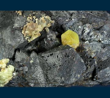 UTH-12 Magnetite with Fluorapatite from Iron Springs District (Three Peaks), Iron Co., Utah, USA