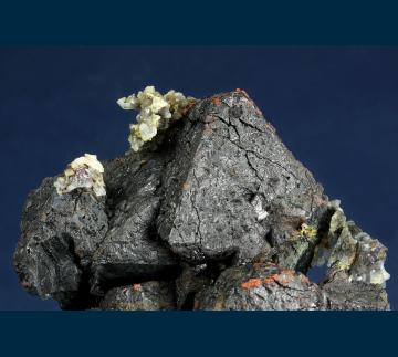 UTH-14 Magnetite with Quartz (var. Chalcedony) from Iron Springs District (Three Peaks), Iron Co., Utah, USA