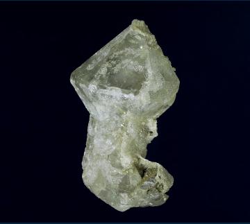 Q340 Quartz from Huanggang Mines, Hexigten Banner, Ulanhad, Inner Mongolia Autonomous Region, China Q340 Quartz from Huanggang Mines, Hexigten Banner, Ulanhad, Inner Mongolia Autonomous Region, China