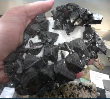 RG1253 Magnetite from Kovdor Massif, Kola Peninsula, Murmanskaya Oblast', Russia RG1253 Magnetite from Kovdor Massif, Kola Peninsula, Murmanskaya Oblast', Russia