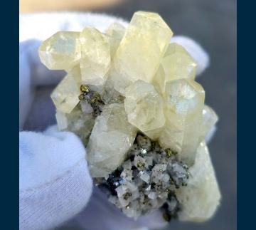 OWR05 Calcite with Dolomite and Chalcopyrite from Sweetwater Mine, Viburnum Trend District, Reynolds Co., Missouri, United States of America OWR05 Calcite with Dolomite and Chalcopyrite from Sweetwater Mine, Viburnum Trend District, Reynolds Co., Missouri, United States of America