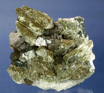 RG0442 Sphalerite on Calcite with Tennantite from Dzhezkazgan Mine, Dzhezkazgan, Qaraghandy Oblysy, Kazakhstan RG0442 Sphalerite on Calcite with Tennantite from Dzhezkazgan Mine, Dzhezkazgan, Qaraghandy Oblysy, Kazakhstan