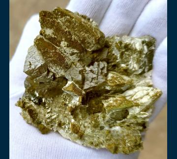 RG0442 Sphalerite on Calcite with Tennantite from Dzhezkazgan Mine, Dzhezkazgan, Qaraghandy Oblysy, Kazakhstan RG0442 Sphalerite on Calcite with Tennantite from Dzhezkazgan Mine, Dzhezkazgan, Qaraghandy Oblysy, Kazakhstan