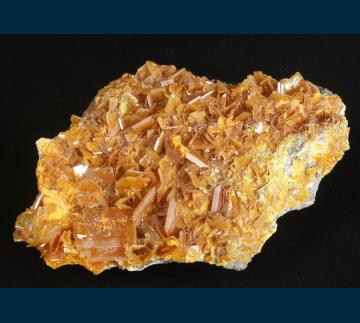 Wulfenite - United States of America - MT-01