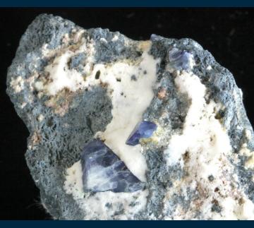 Benitoite with Joaquinite on Natrolite - United States of America - SBC-21
